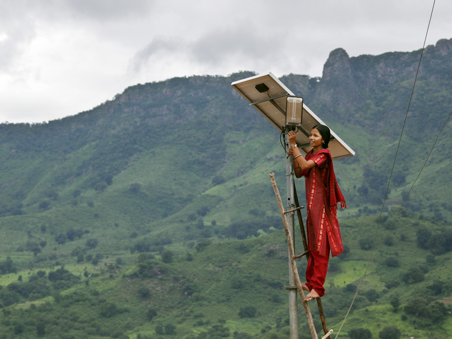 Bild: Off the grid, but on the up von A. Trayler-Smith lizenziert unter CC BY-NC-ND 2.0TEXT Off the grid, but on the up